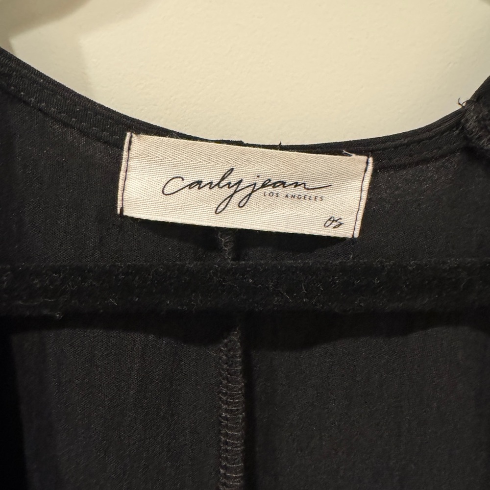 Carly Jean Los Angeles Olson Cardigan - Picture 6 of 6